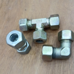 1/2*16MM CONNECTOR ( I )